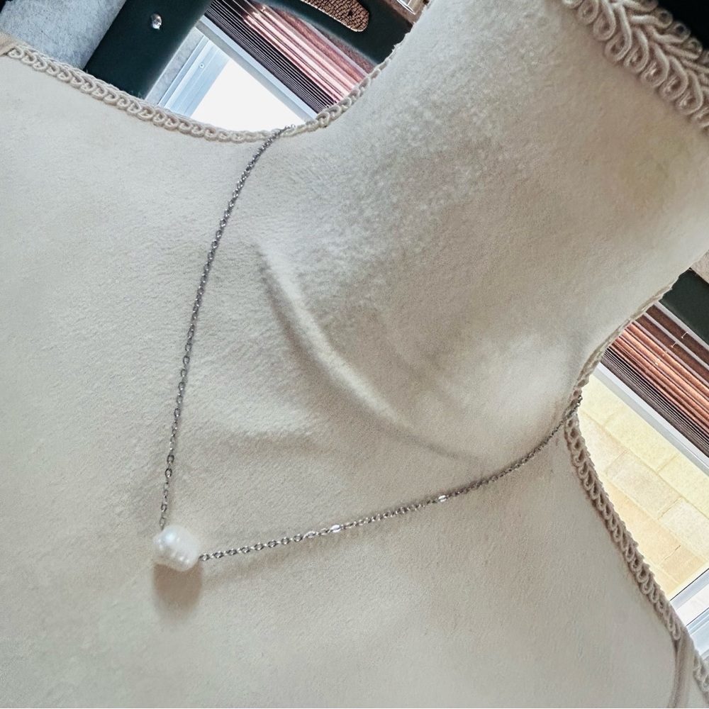 Handcrafted genuine baroque pearl on chain necklace